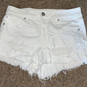white american eagle shorts!!